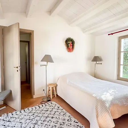 Charmante Maison A Deux Pas De La Les Portes-en-Re